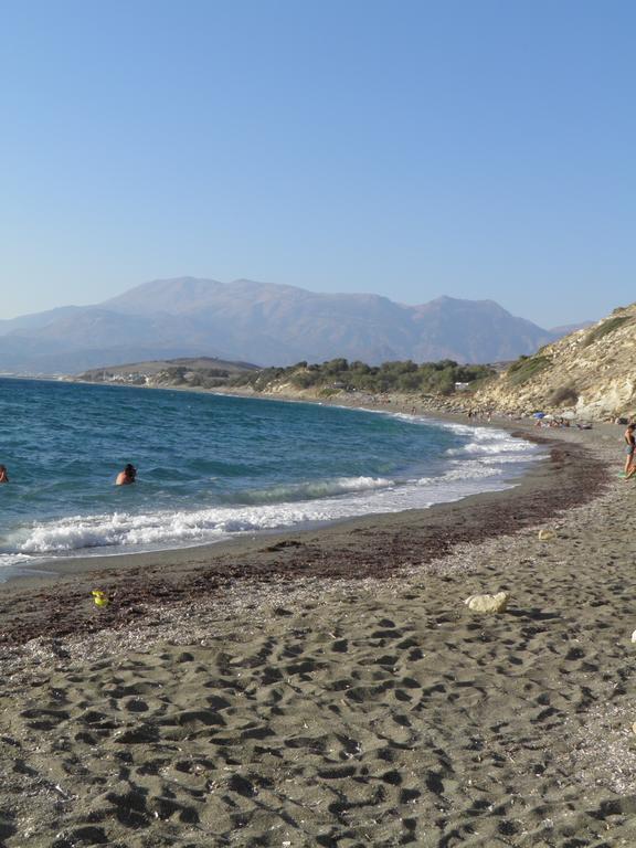 Galaxias Studios Kalamaki  Dış mekan fotoğraf